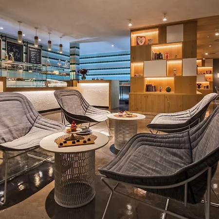 Готель Royal Hideaway Corales (adults Only) Адехе