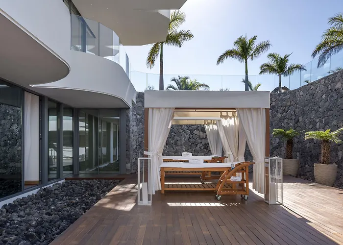 Royal Hideaway Corales Hotel 5*