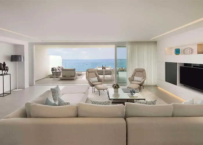 Royal Hideaway Corales (adults Only) فندق